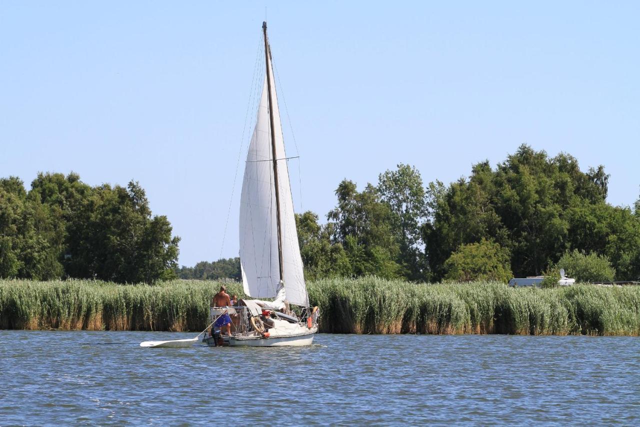Mit Meerblick Und Balkon, Gratis Nutzung Vom Ahoi Erlebnisbad Und Sauna In Sellin - Meeresblick Fewo 24 Goehren  Extérieur photo